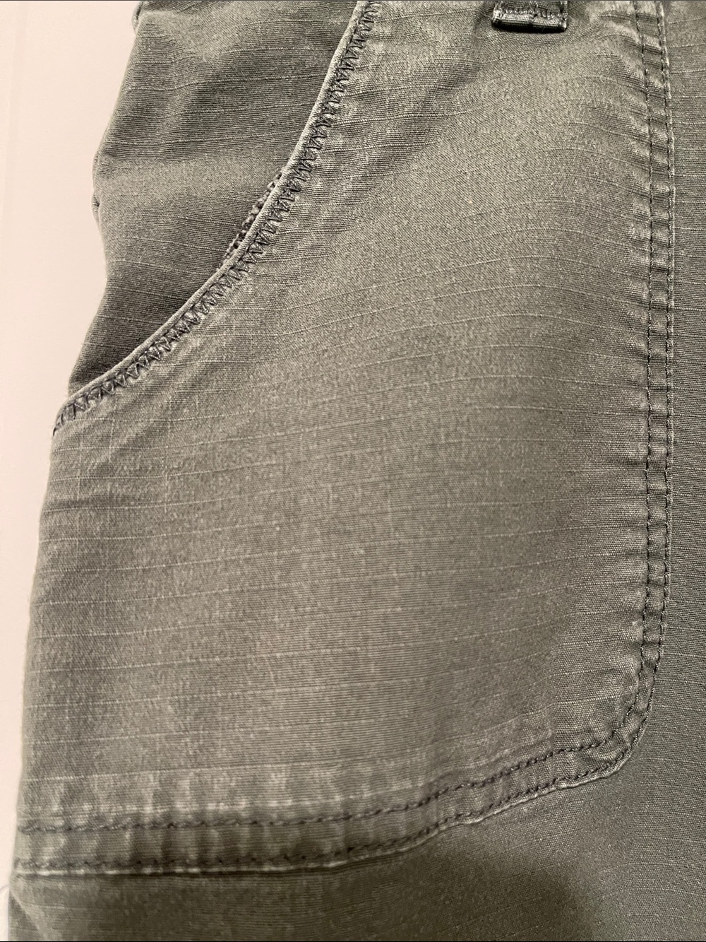 Eddie Bauer Olive Green Women’s Cargo Pants